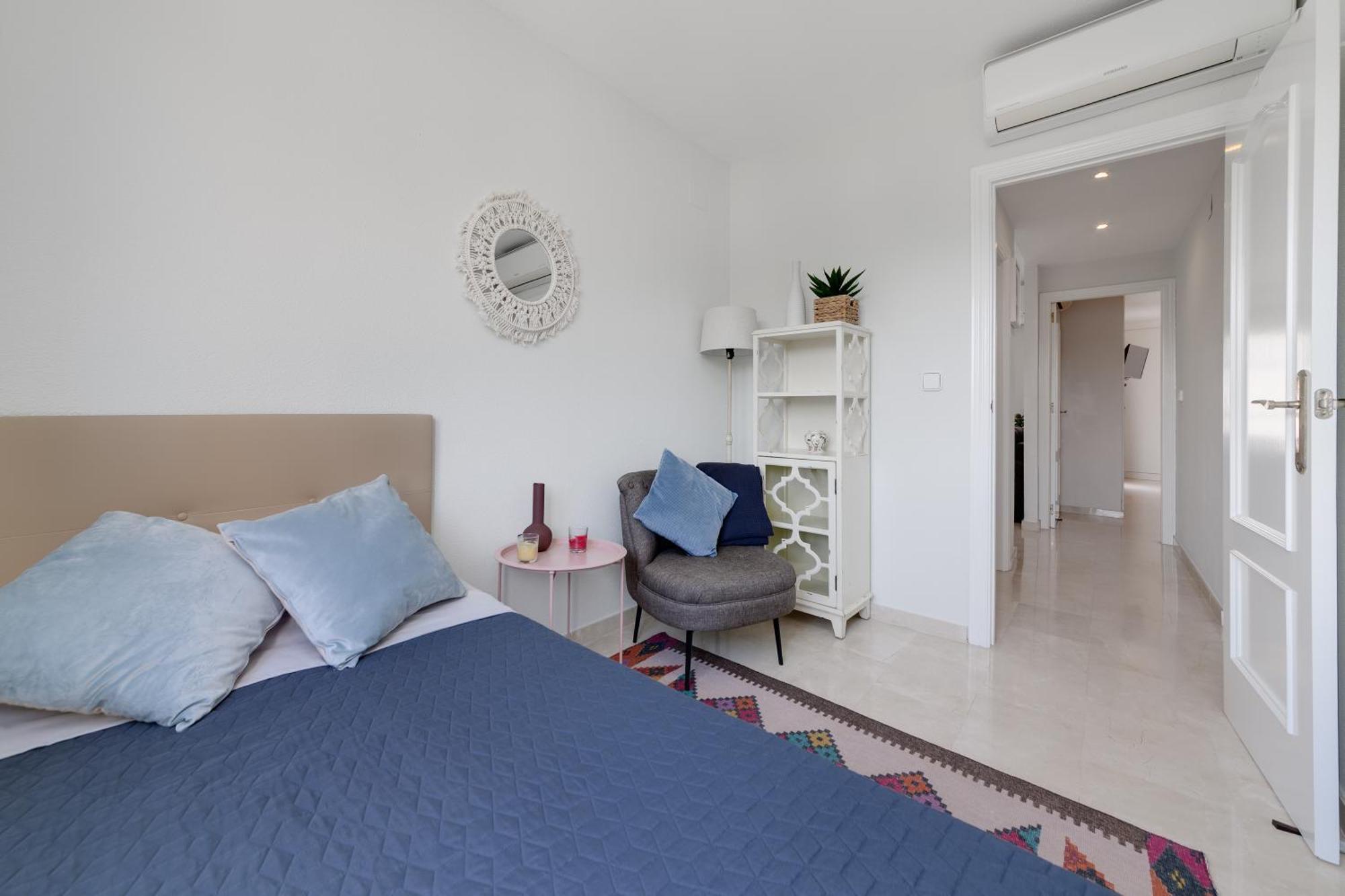 Apartamentos Oasis El Albir Exterior photo